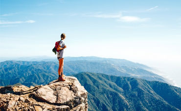 Qué a vestir cuando excursionismo al aire libre