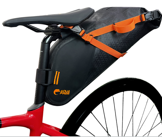 El pacto de finales de otoño ---Bolsa para bicicleta Sealock